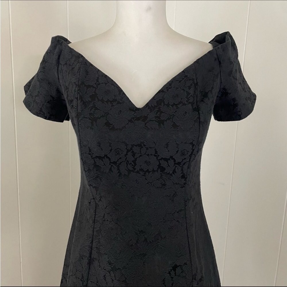 Vintage 80s 90s Lace Jacquard Dress Women’s S Mini Sheath Off Shoulder Cocktail‎ - Picture 2 of 8